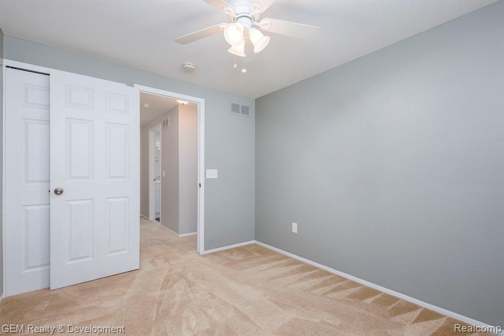 19627 Neptune Court, Northville, MI 48167 — Photo 26