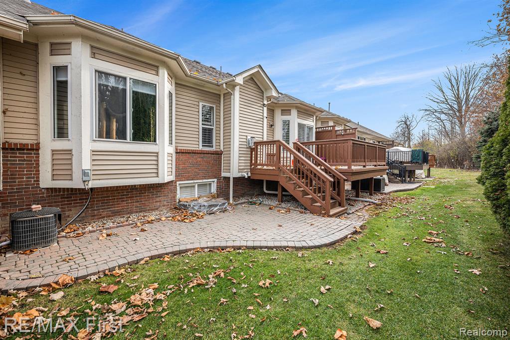 47231 Admirals Cove Lane, Chesterfield, MI — Photo 18