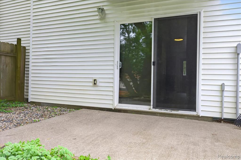 48 Broadway St., Suite D, Oxford, MI 48371 — Photo 32