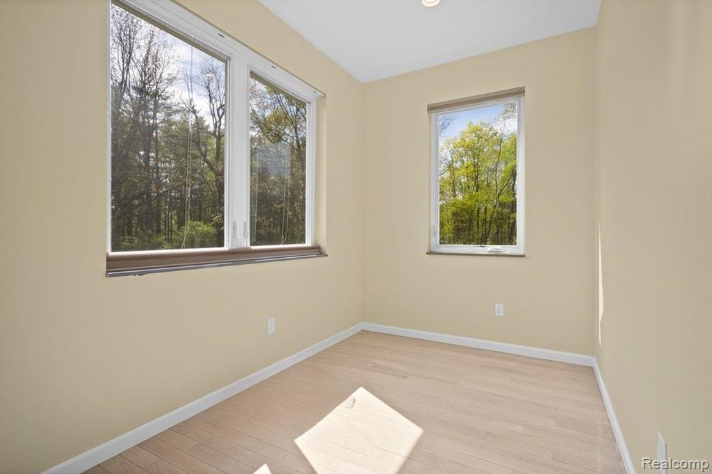 12150 SHAFFER Road, Davisburg, MI 48350 — Photo 25