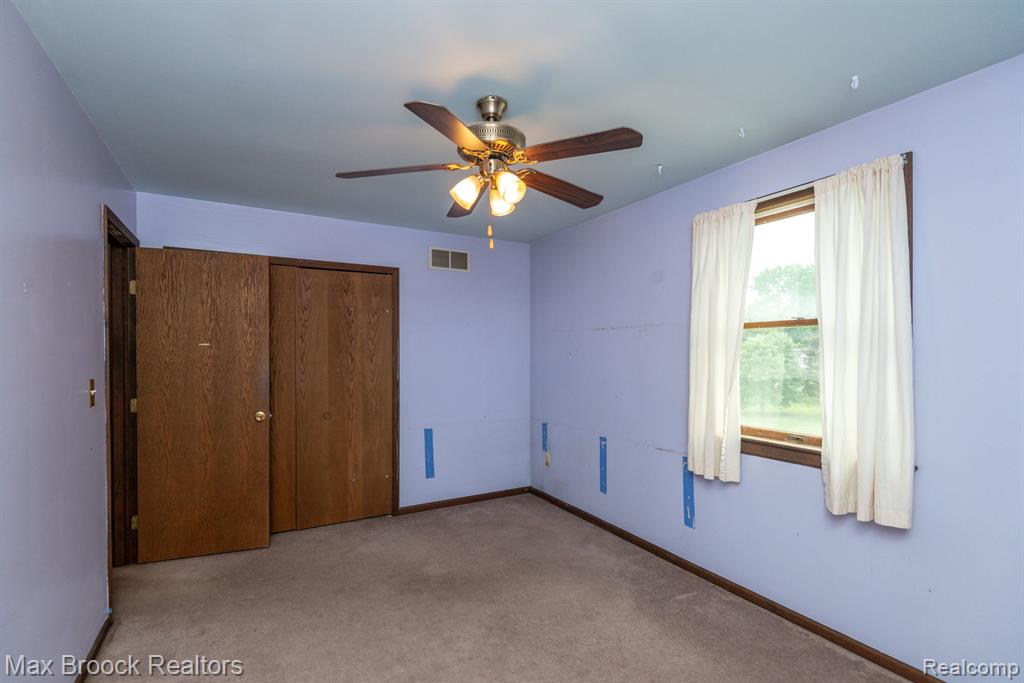54320 BELCREST Drive, Milford, MI 48381 — Photo 31
