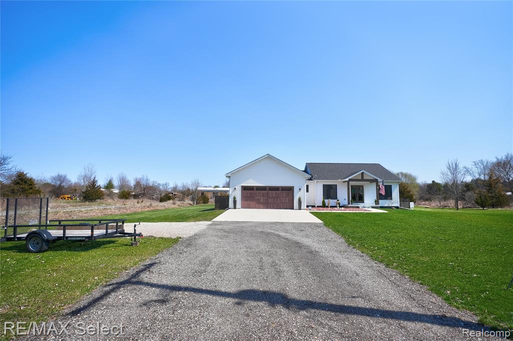 8235 Linden Road, Swartz Creek, MI 48473 — Photo 2