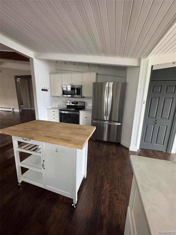 10470 King Road, Davisburg, MI 48350 — Photo 25