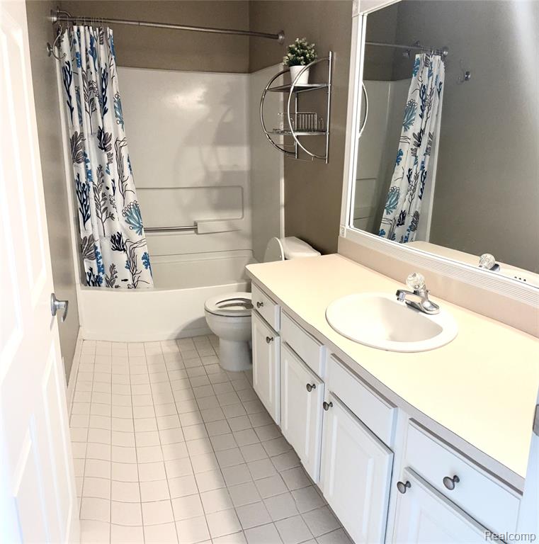 458 Cherry Orchard Road, Canton, MI 48188 — Photo 13