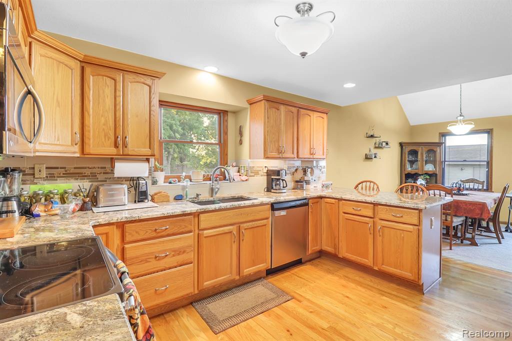 7255 E Atherton Road, Davison, MI 48423 — Photo 18
