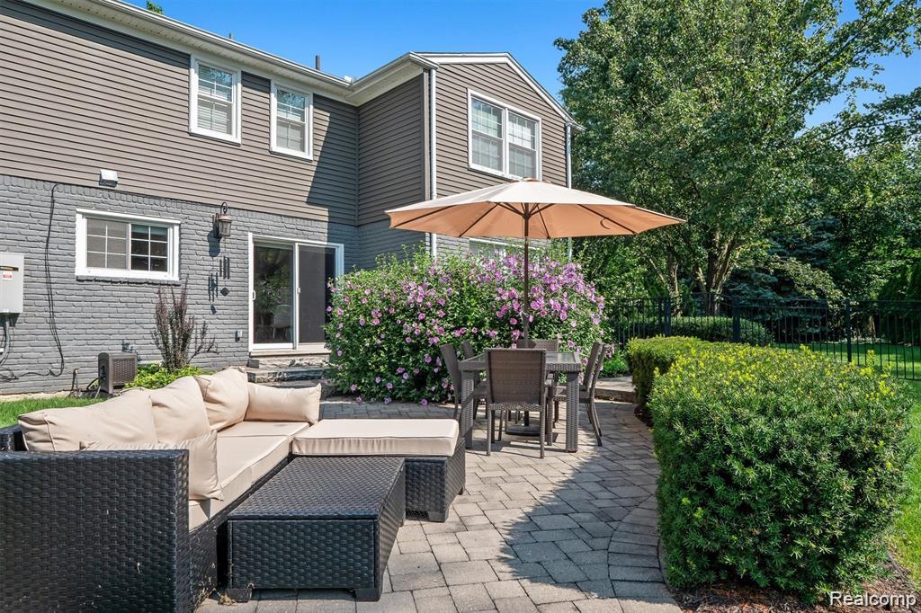 5365 Van Ness Court, Bloomfield Hills, MI 48302 — Photo 31