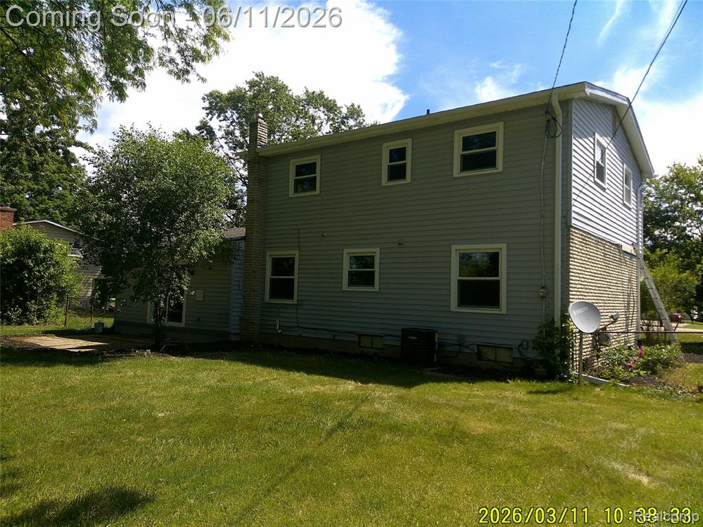 7470 Porter Road, Grand Blanc, MI 48439 — Photo 6