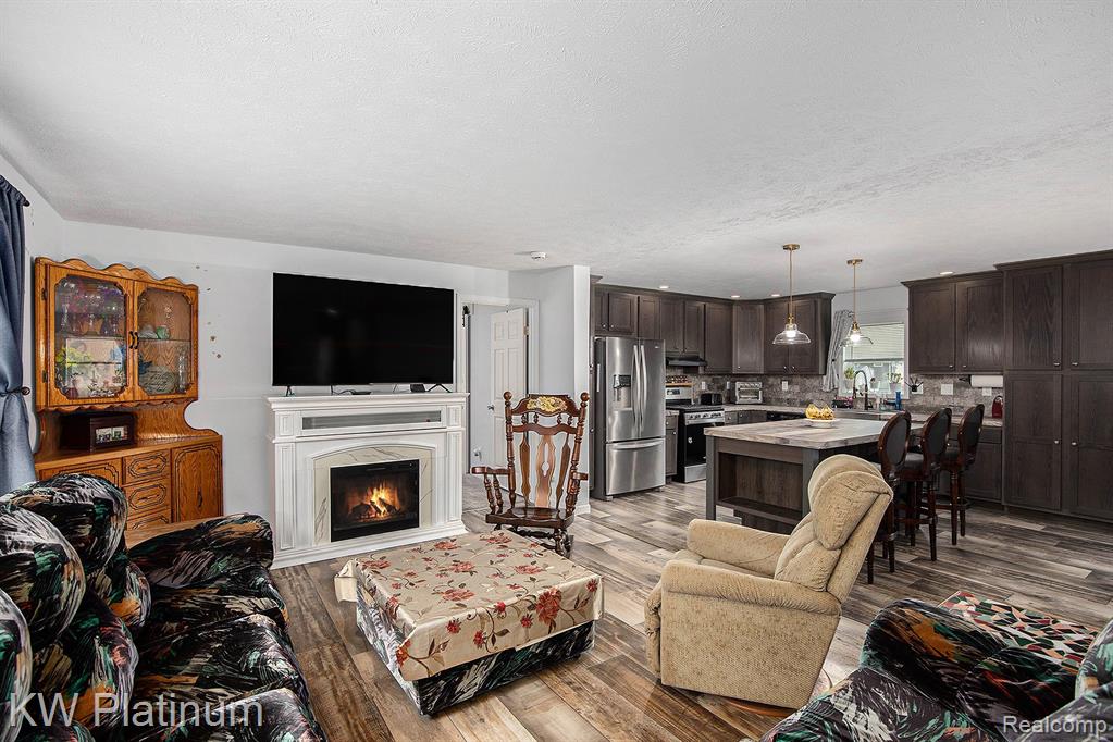 6154 Birch Creek Court, Kimball, MI 48704 — Photo 9