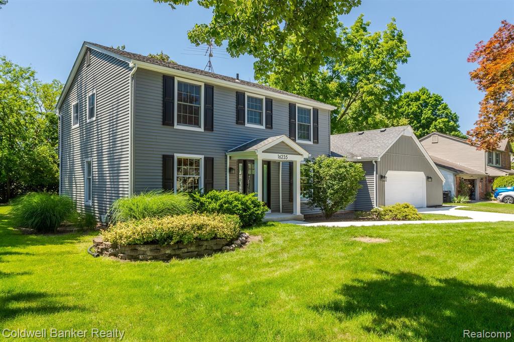16235 WINCHESTER Drive, Northville, MI 48168 — Photo 4