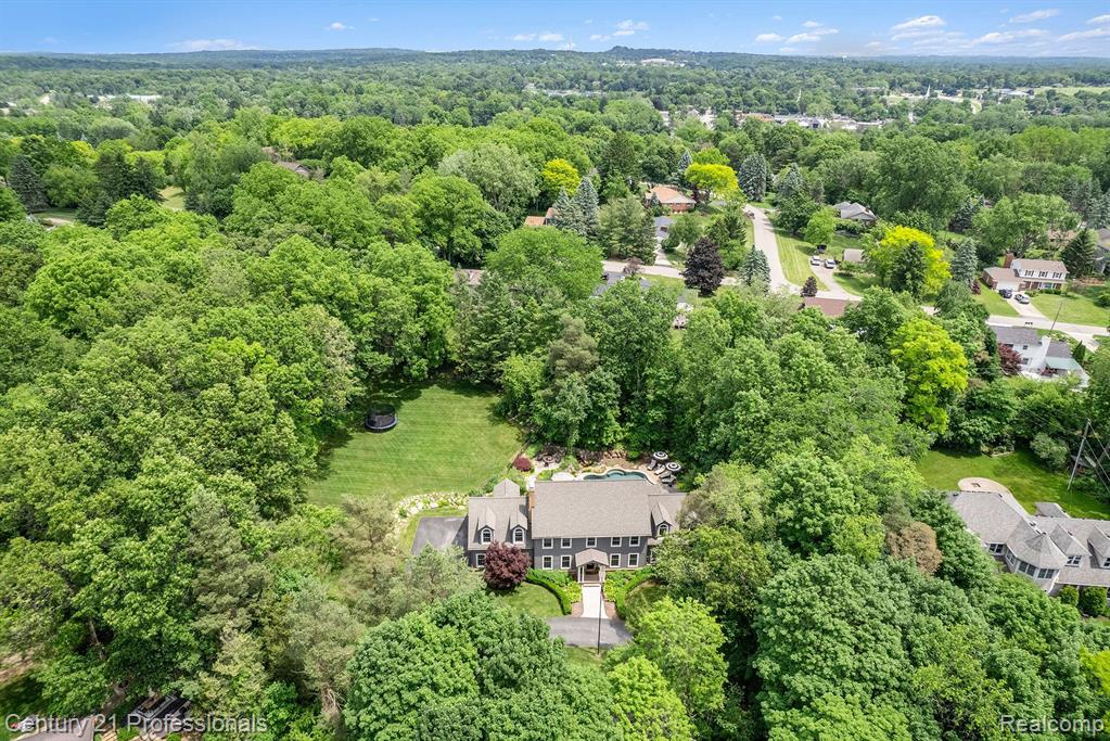 7220 Hillside Drive, Clarkston, MI — Photo 40