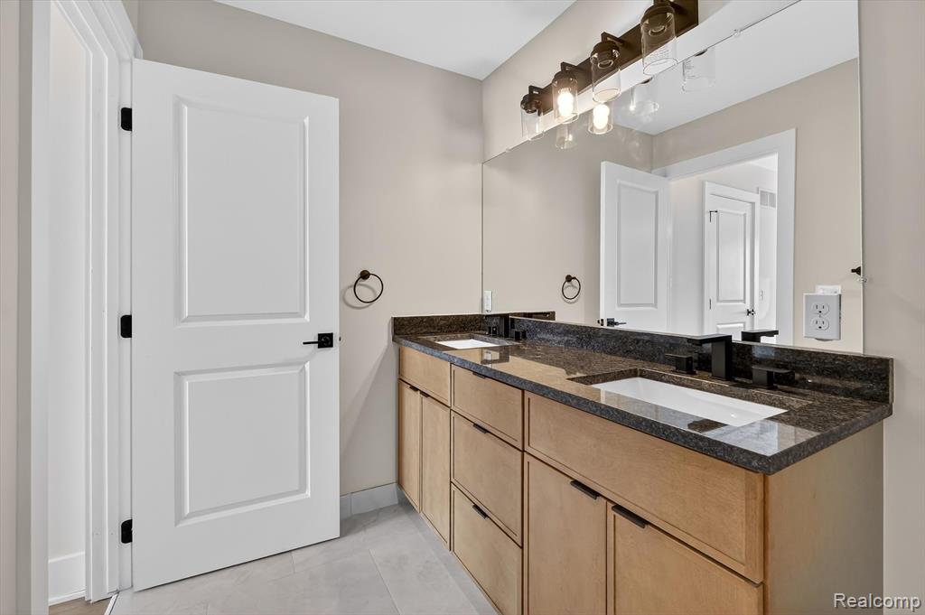 54609 Brenda Drive, Macomb, MI 48042 — Photo 26
