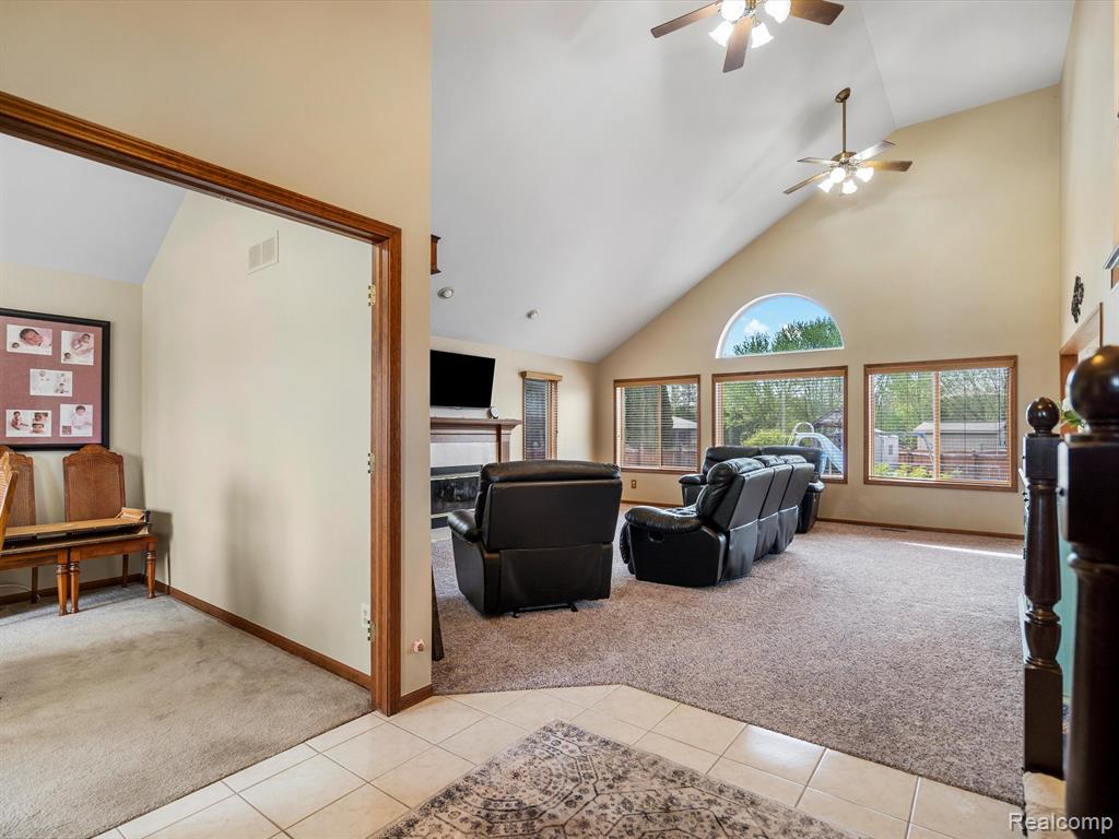 46891 EDGEWATER Drive, Macomb, MI 48044 — Photo 9