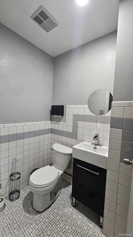 50310 Van Dyke Avenue, Utica, MI 48317 — Photo 13