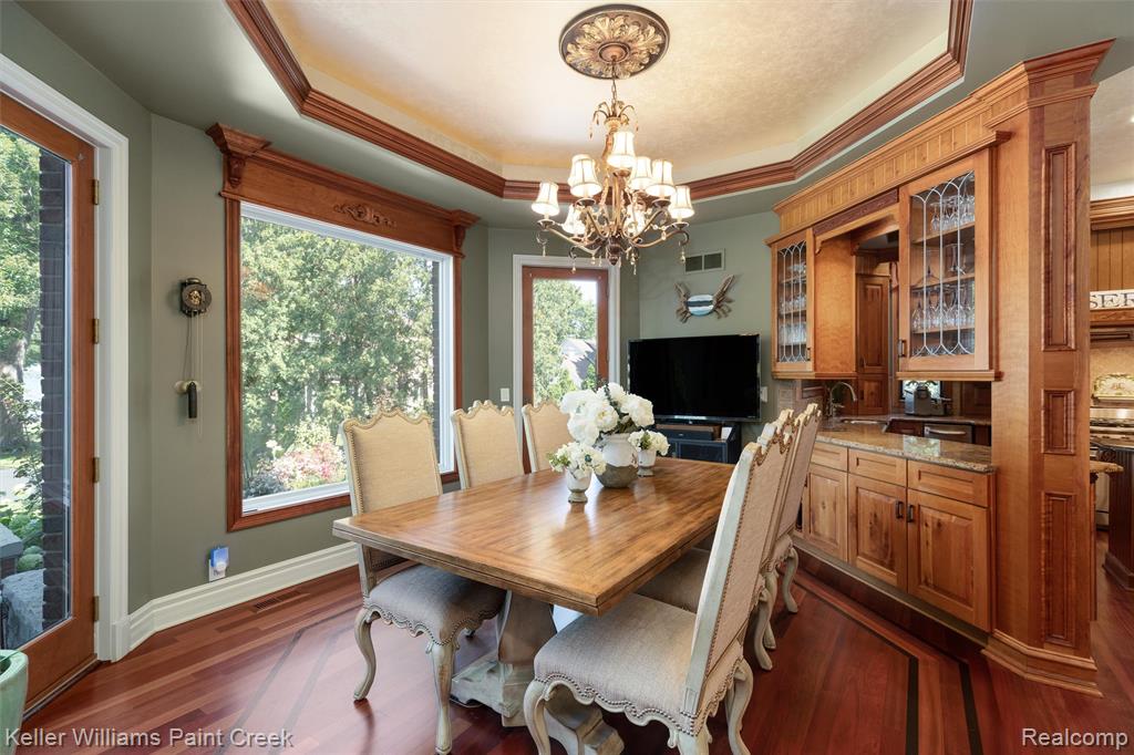 22220 E River Road, Grosse Ile, MI 48138 — Photo 18