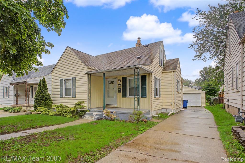 5635 Westpoint Street, Dearborn Heights, MI 48125 — front exterior