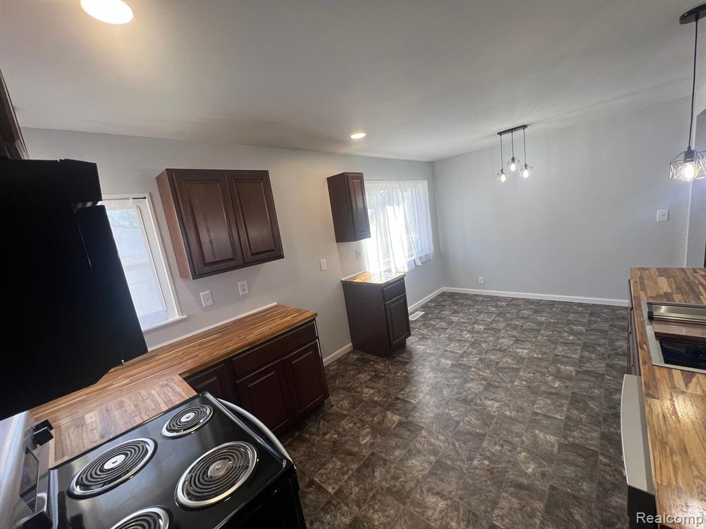 6038 NATCHEZ Drive, Mount Morris, MI 48458 — Photo 28