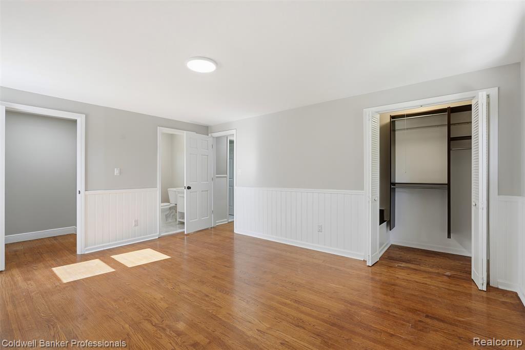 18761 Dolores Avenue, Lathrup Village, MI 48076 — Photo 24