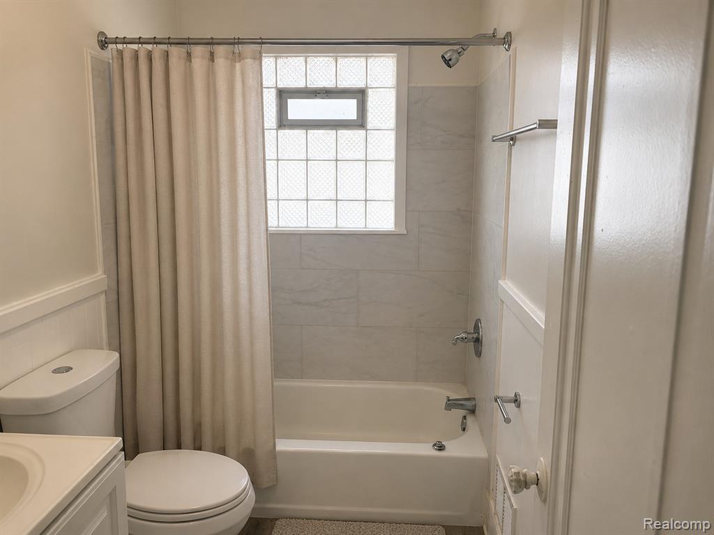 8650 Auburn Street, Detroit, MI 48228 — Photo 8