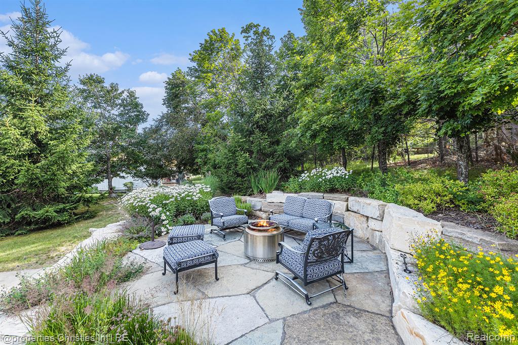 7524 Evergreen Ridge Drive, Harbor Springs, MI 49740 — Photo 33