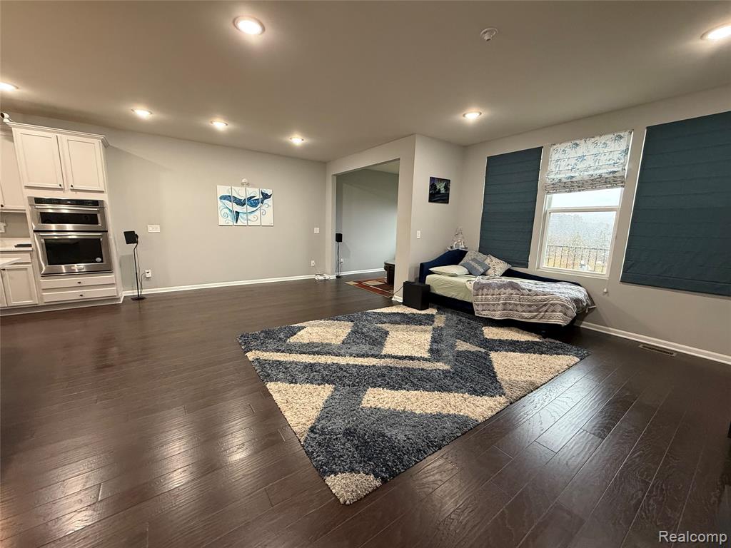 4811 Broomfield Way, Lake Orion, MI — Photo 14