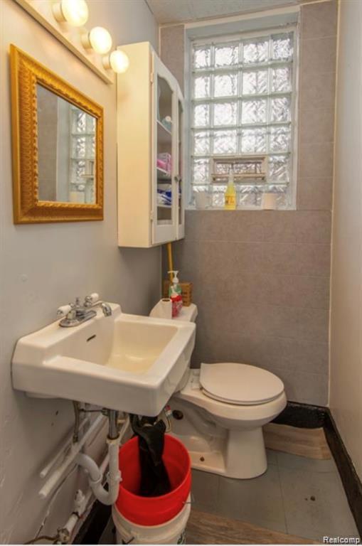 17336 W McNichols Road, Detroit, MI 48235 — Photo 11
