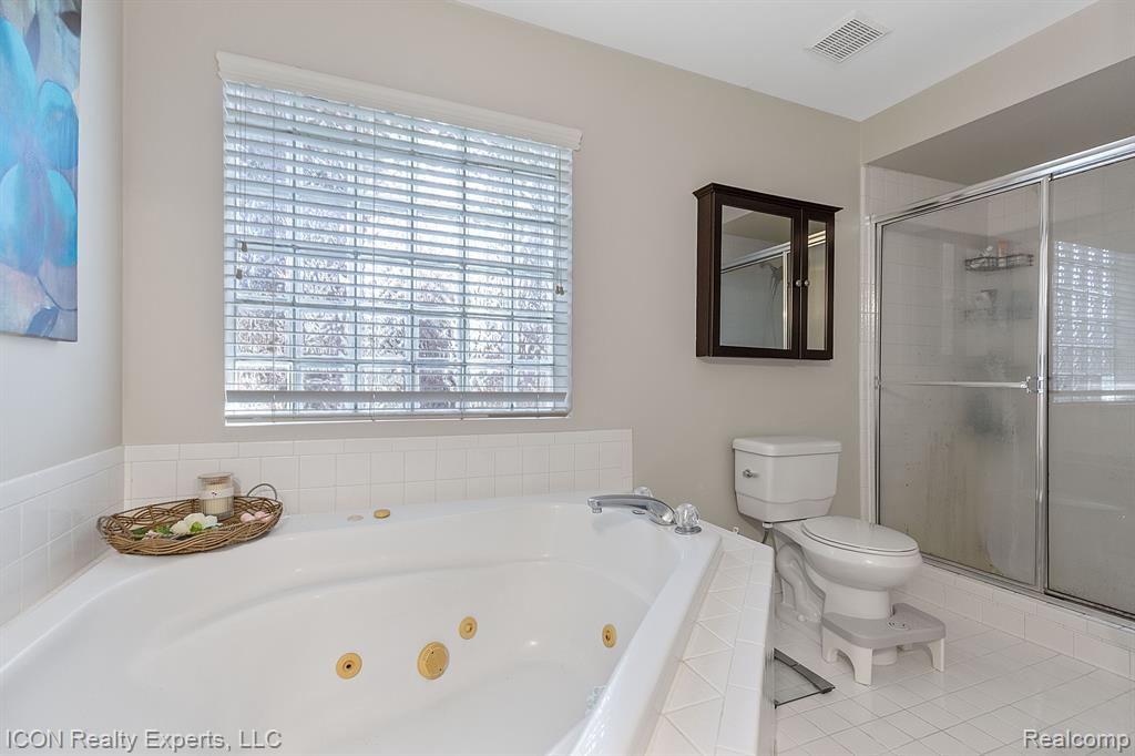 51874 EMIL Drive, Macomb, MI 48042 — Photo 24