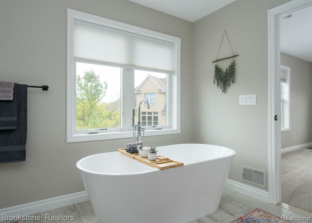 1728 John Paul Court, Oxford, MI 48371 — Photo 30