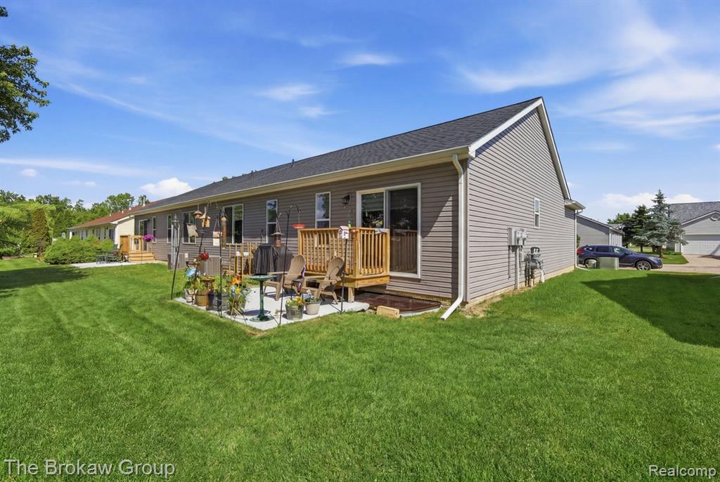9510 Orchard Lake Drive, Davison, MI 48423 — Photo 32