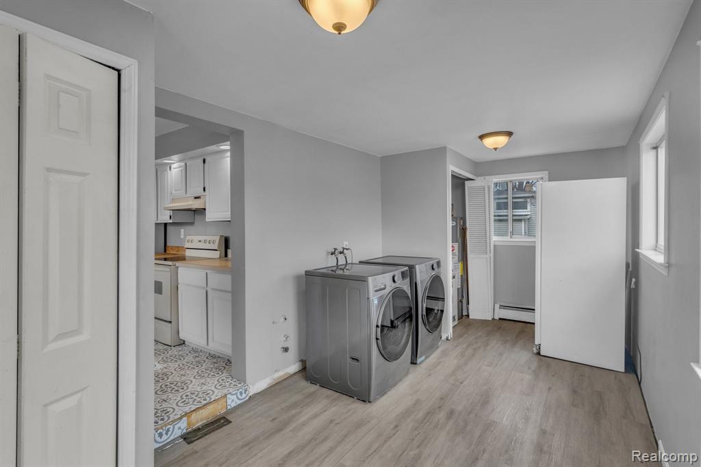732 N 9TH Street, St. Clair, MI 48079 — Photo 9