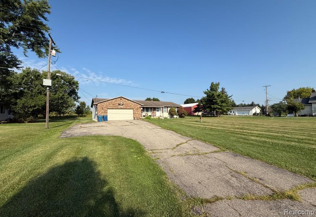 4320 Seymour Road, Swartz Creek, MI 48473 — Photo 26