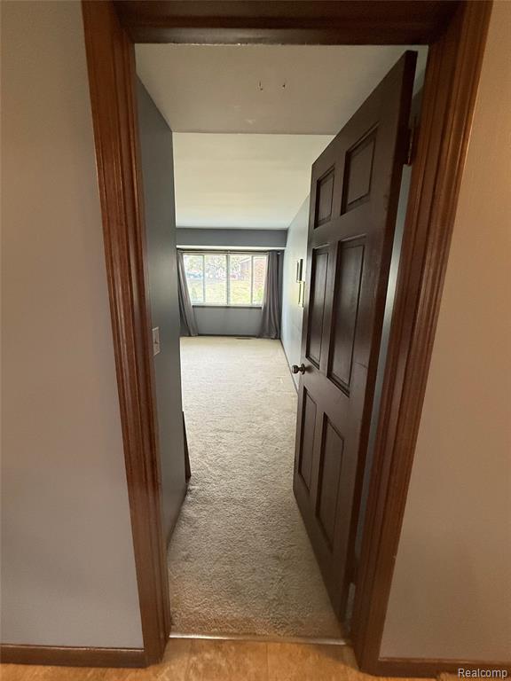 8510 S Pepper Ridge Drive S, Grand Blanc, MI 48439 — Photo 28