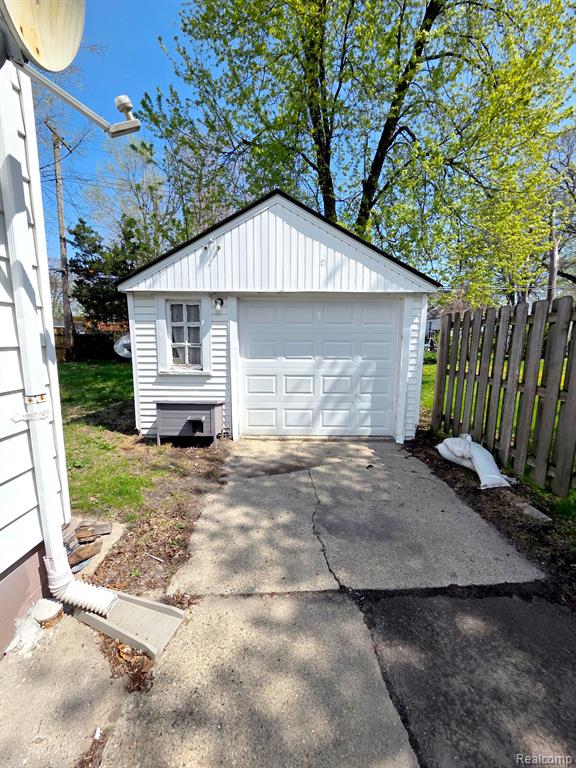 5046 Lafontaine Street, Grosse Pointe, MI 48236 — Photo 3