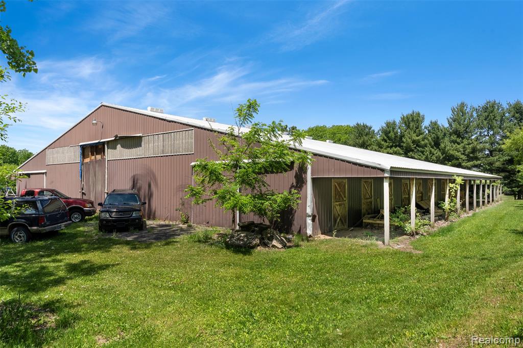 47915 6 Mile Road, Northville, MI — Photo 6