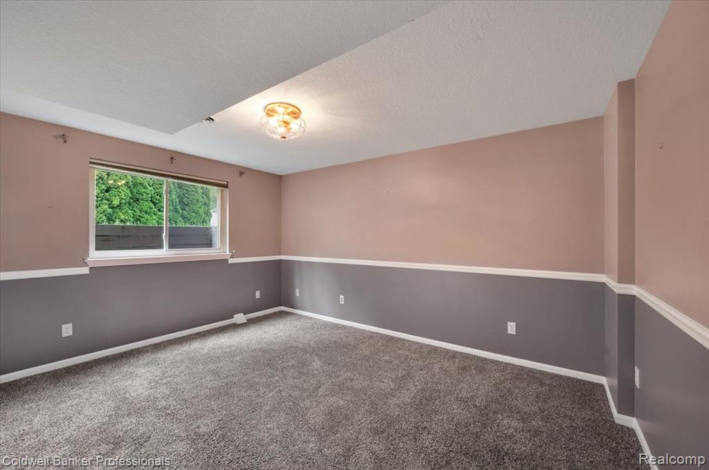 604 Carriage Way, Davison, MI 48423 — Photo 20