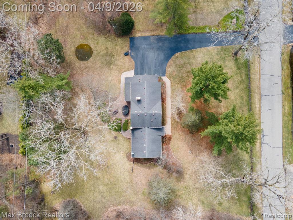 44020 Cottisford Street, Northville, MI 48167 — Photo 48