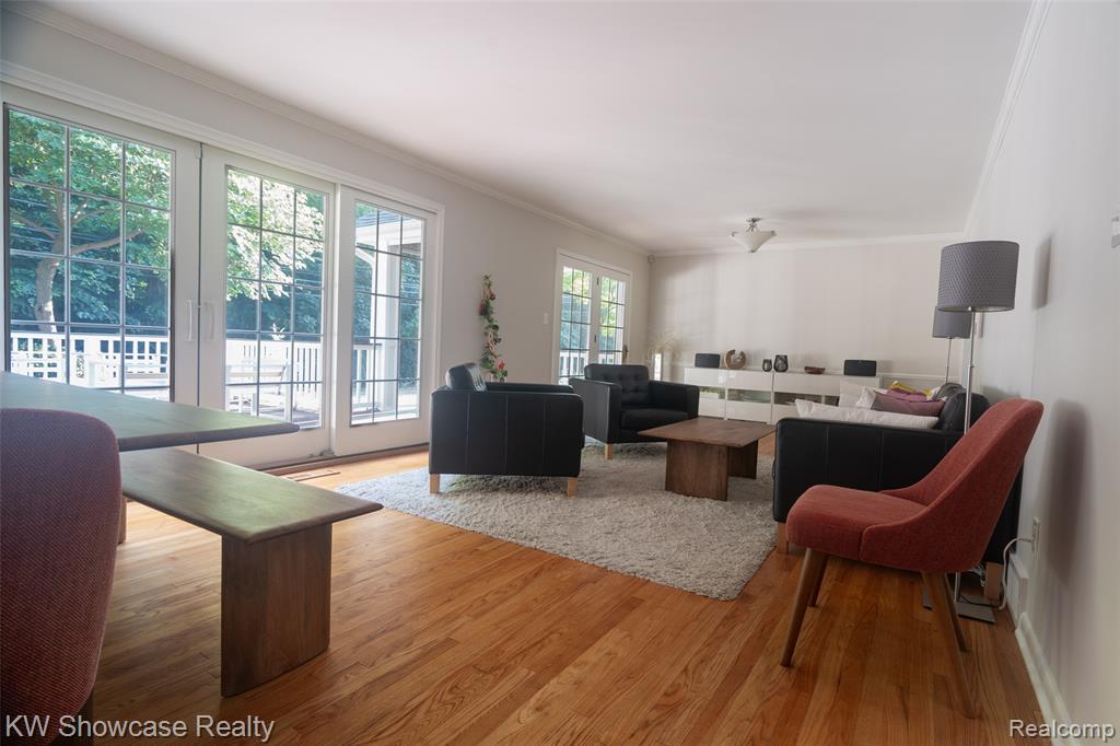 7000 Pebblecreek Road, West Bloomfield, MI — Photo 3