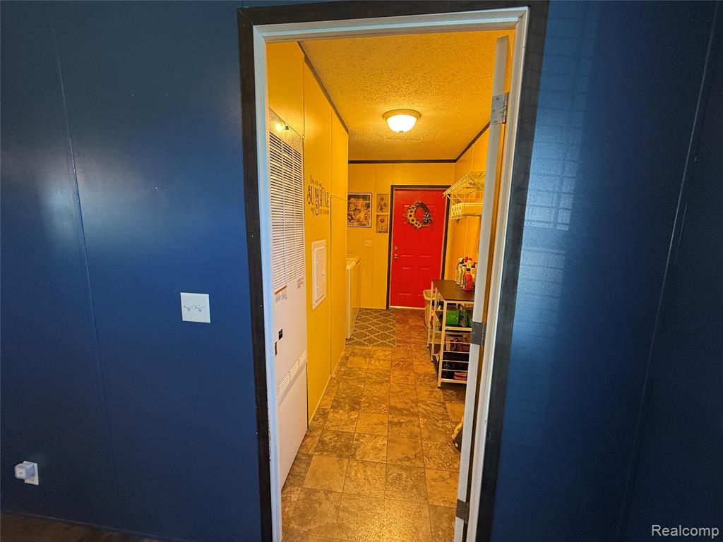 1101 Forest Lane, Columbus, MI — Photo 20