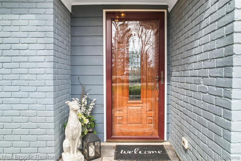 2905 W HICKORY GROVE Road, Bloomfield Hills, MI 48302 — Photo 8