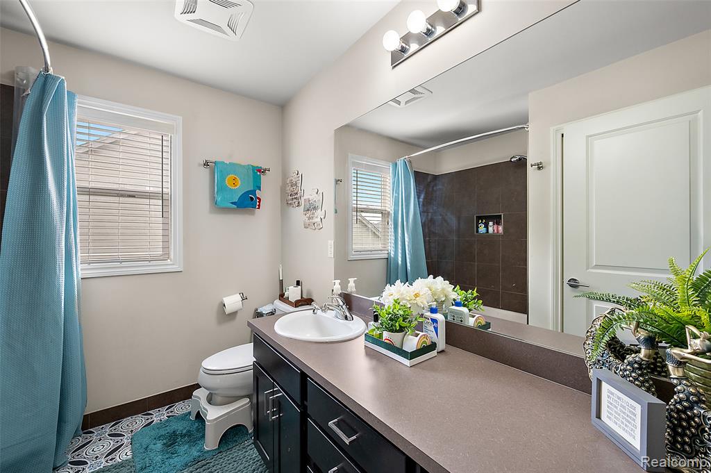 4095 Rockingham Drive, Troy, MI 48085 — Photo 56