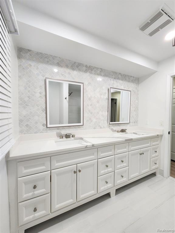 915 STANFORD Circle, Rochester Hills, MI 48309 — Photo 10