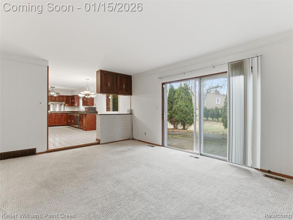 7434 Glengrove Drive, Bloomfield Hills, MI — Photo 7