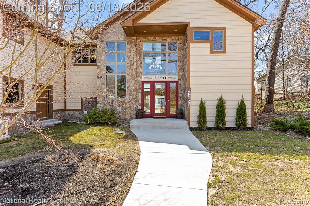 1100 Clearwater Boulevard, White Lake, MI — Photo 95