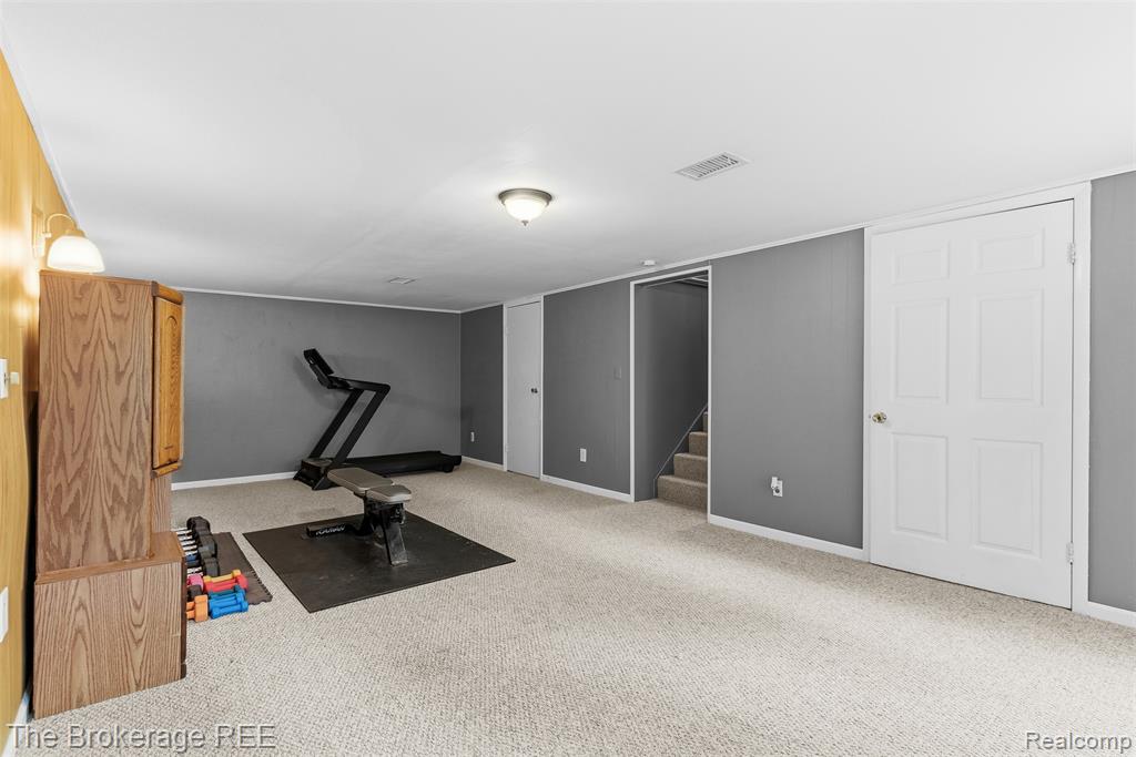 6509 Silver Lake Road, Linden, MI 48451 — Photo 30