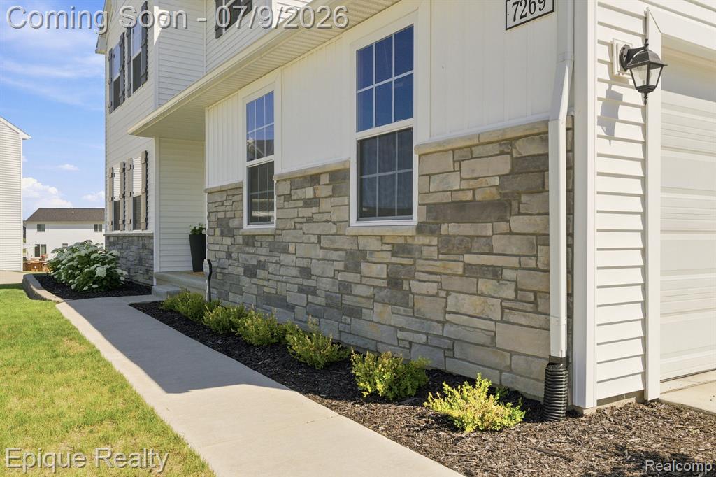 7269 Wildflower Ct Court, Grand Blanc, MI 48439 — Photo 5