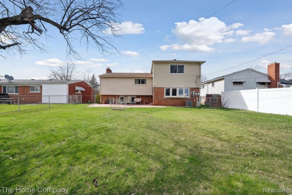 4473 Parkside Boulevard, Allen Park, MI 48101 — Photo 41