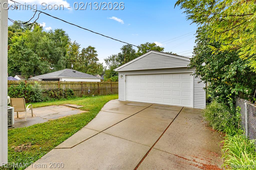 4940 Mayfair Street, Dearborn Heights, MI 48125 — Photo 29