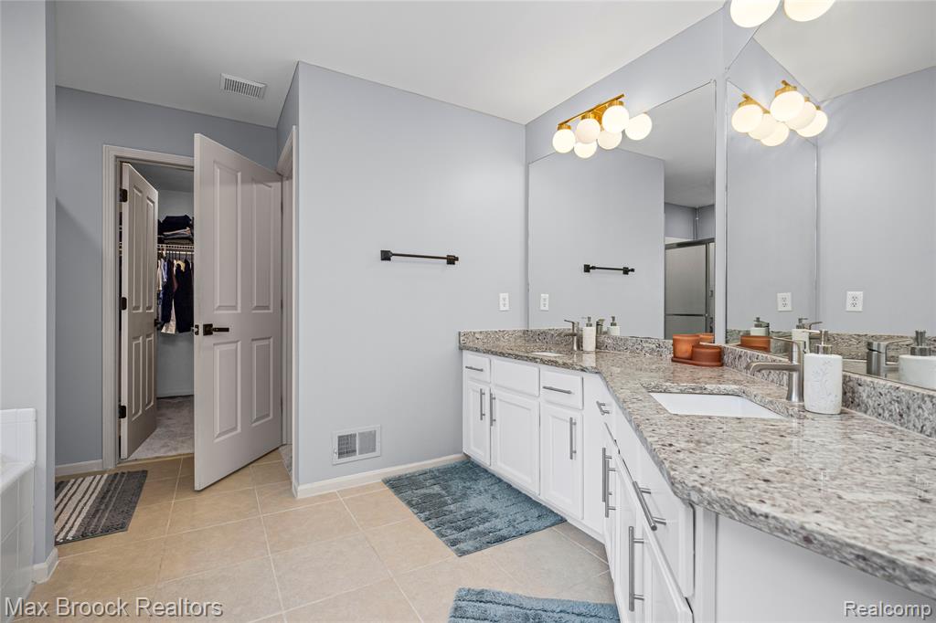 47078 Bing Drive, Canton, MI 48187 — Photo 39