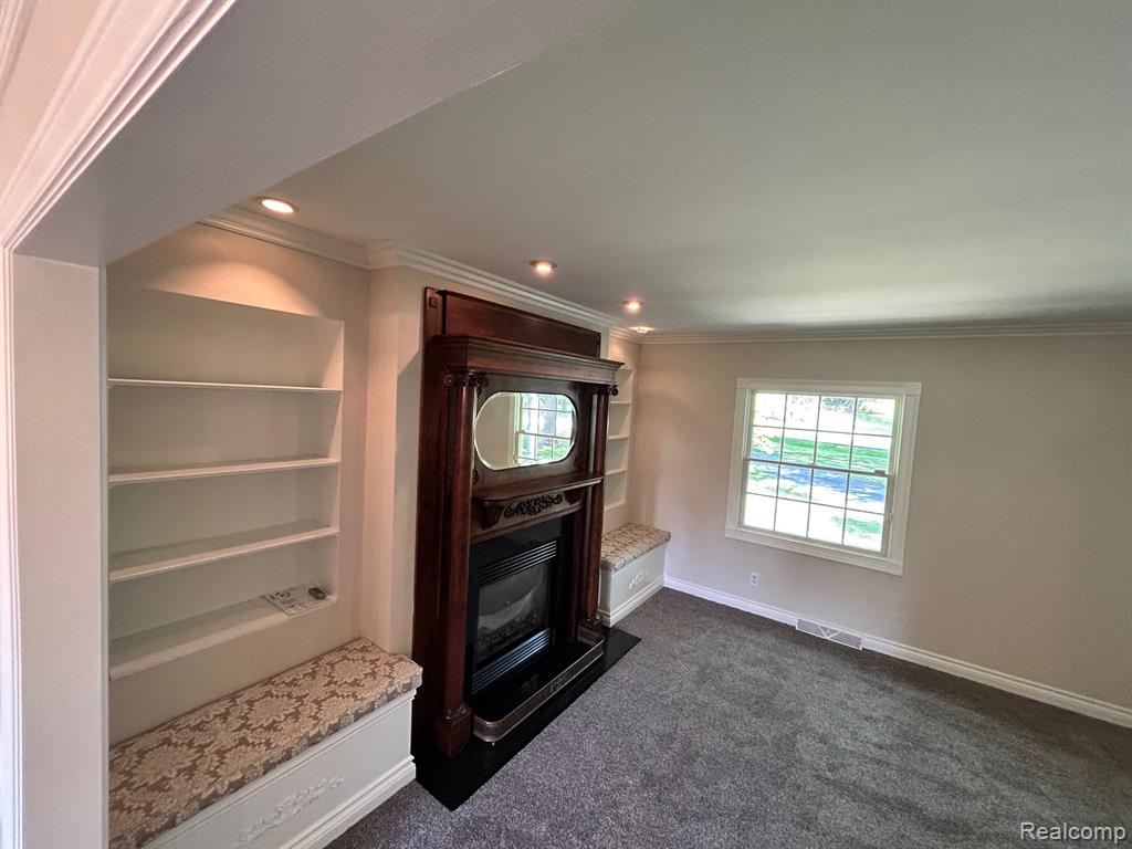5352 W Doherty Drive, West Bloomfield, MI 48323 — Photo 19