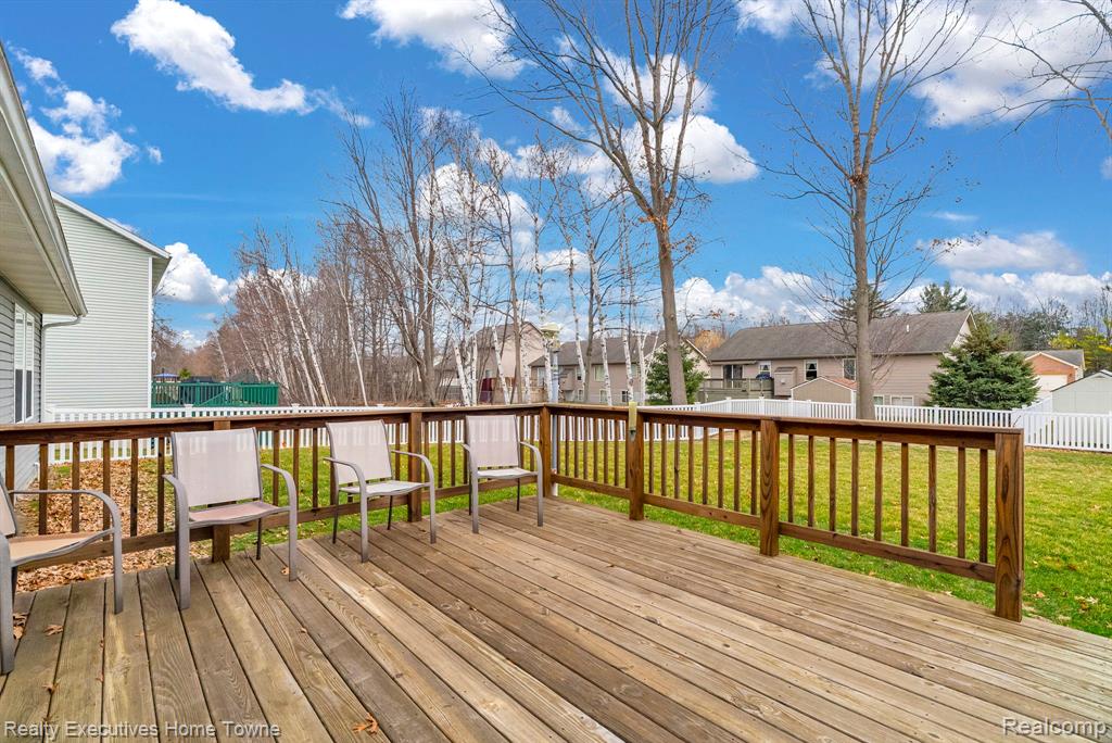 4080 Lancaster Drive, Fort Gratiot, MI 48059 — Photo 38