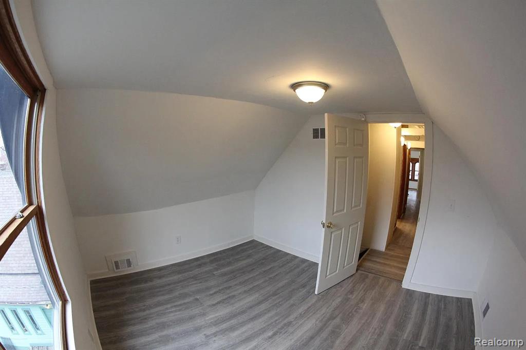 1417 Van Dyke Street, Detroit, MI 48214 — Photo 49